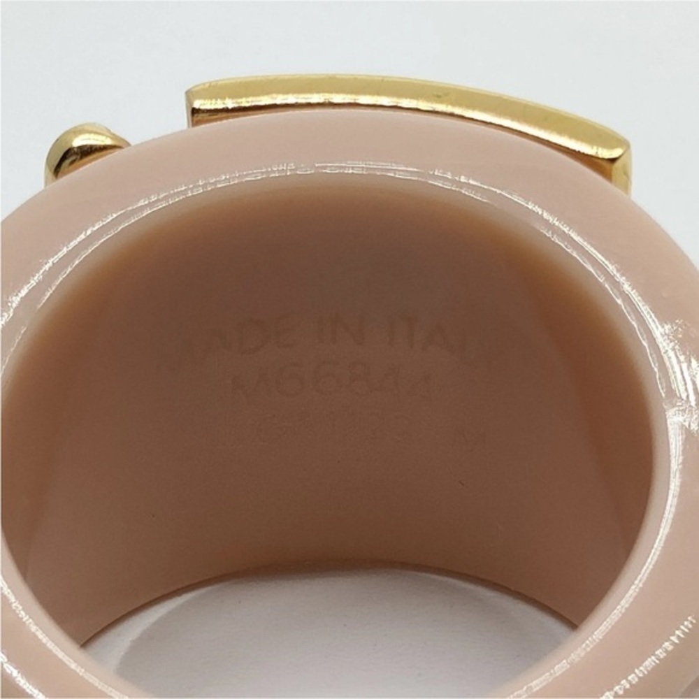 Louis Vuitton Lock Me Ring - Picture 5 of 9